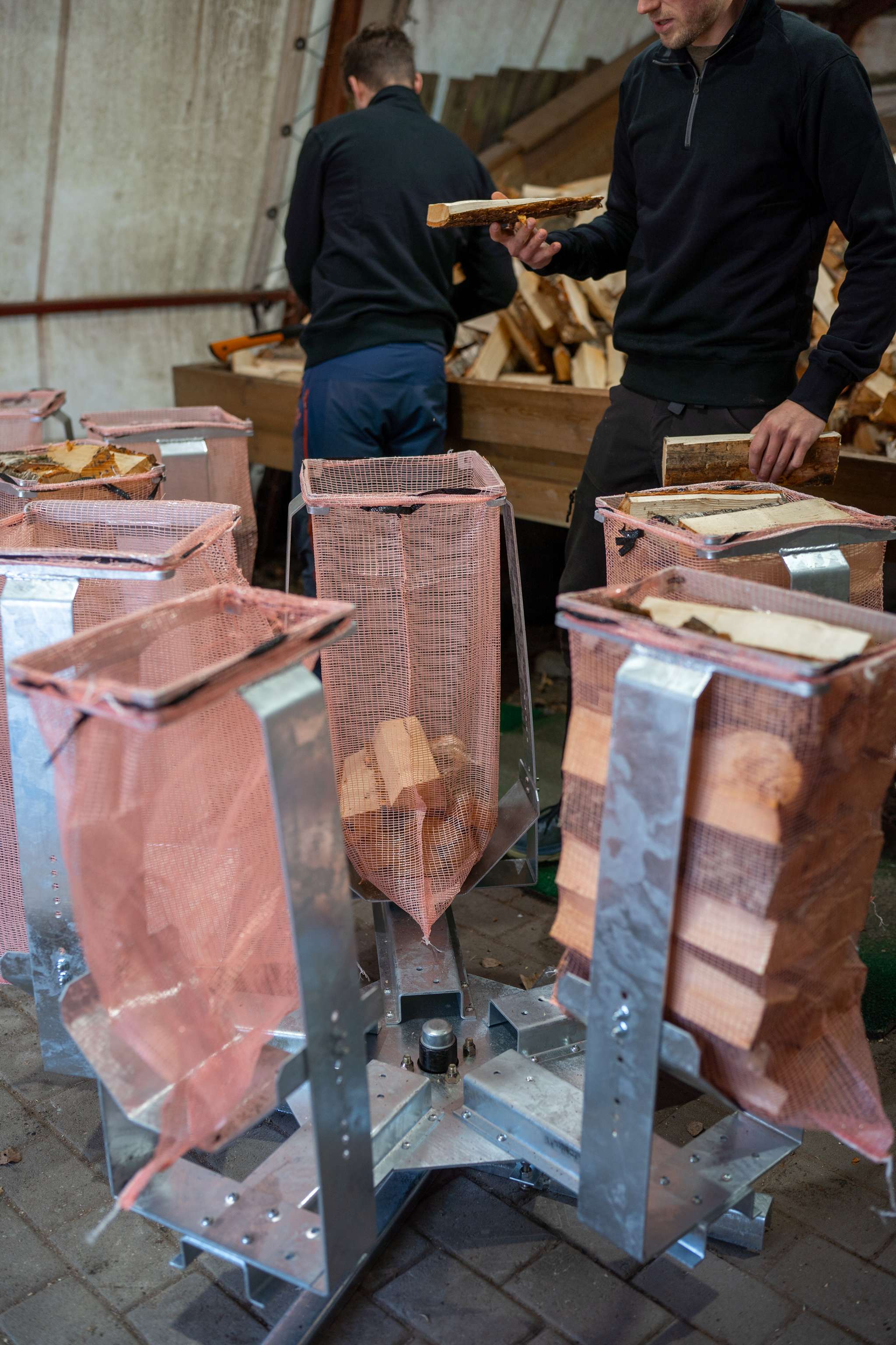 Älypakkauspakkausteline 40/60L, 5 asemaa