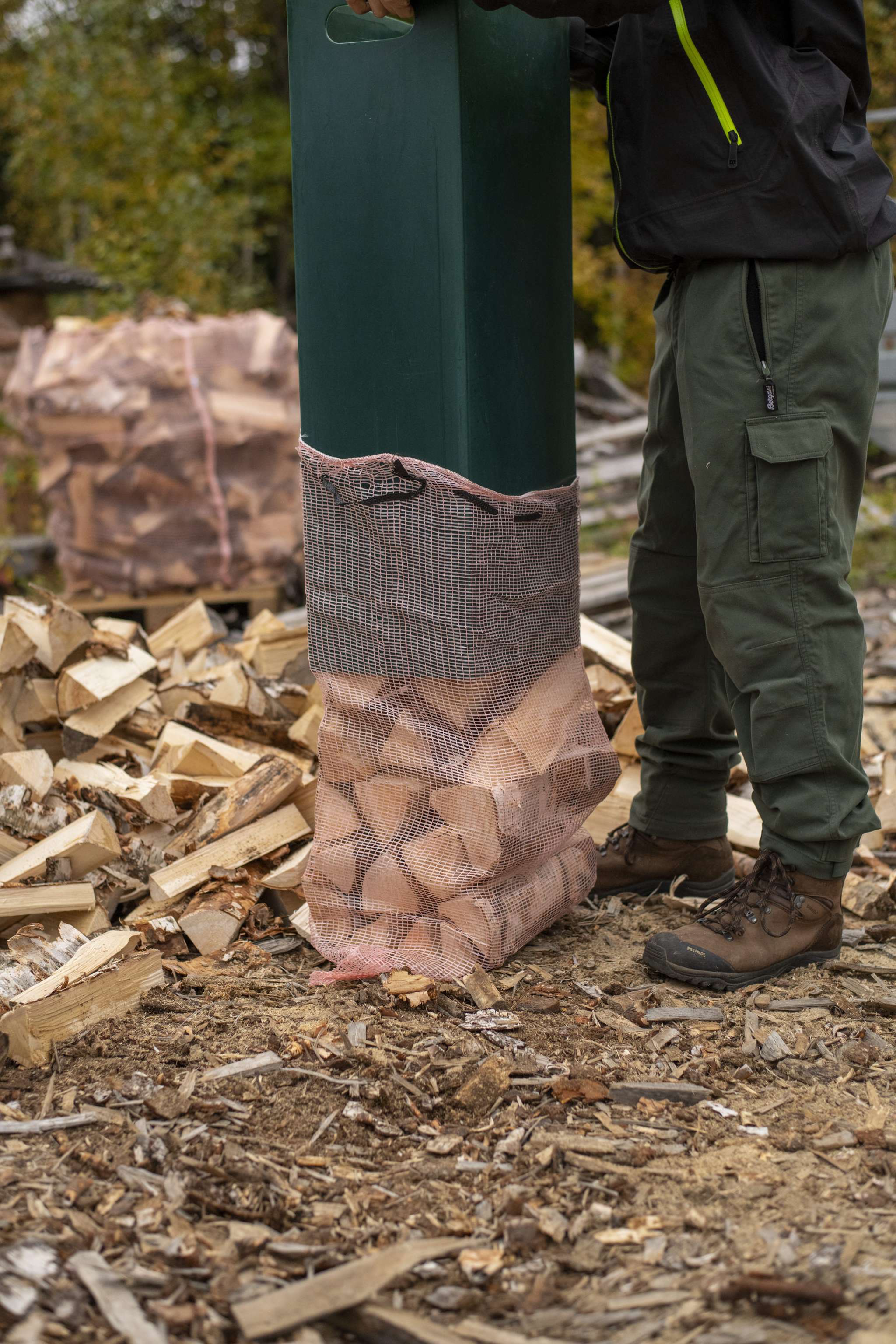 Säkityssuppilo, 60 ja 80L säkeille