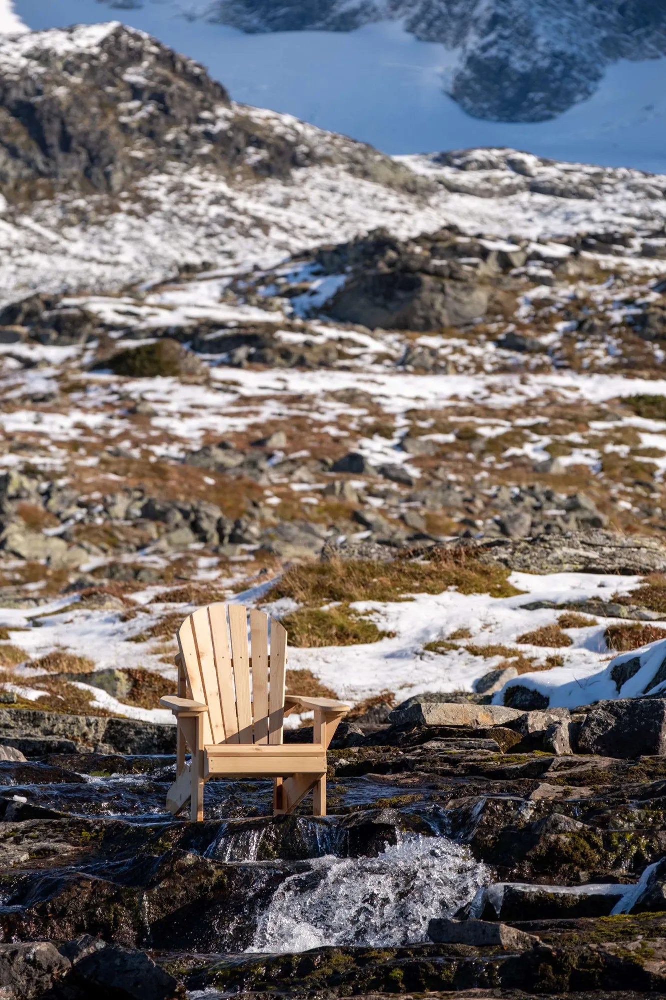 2566-env-canadian-outdoor-5