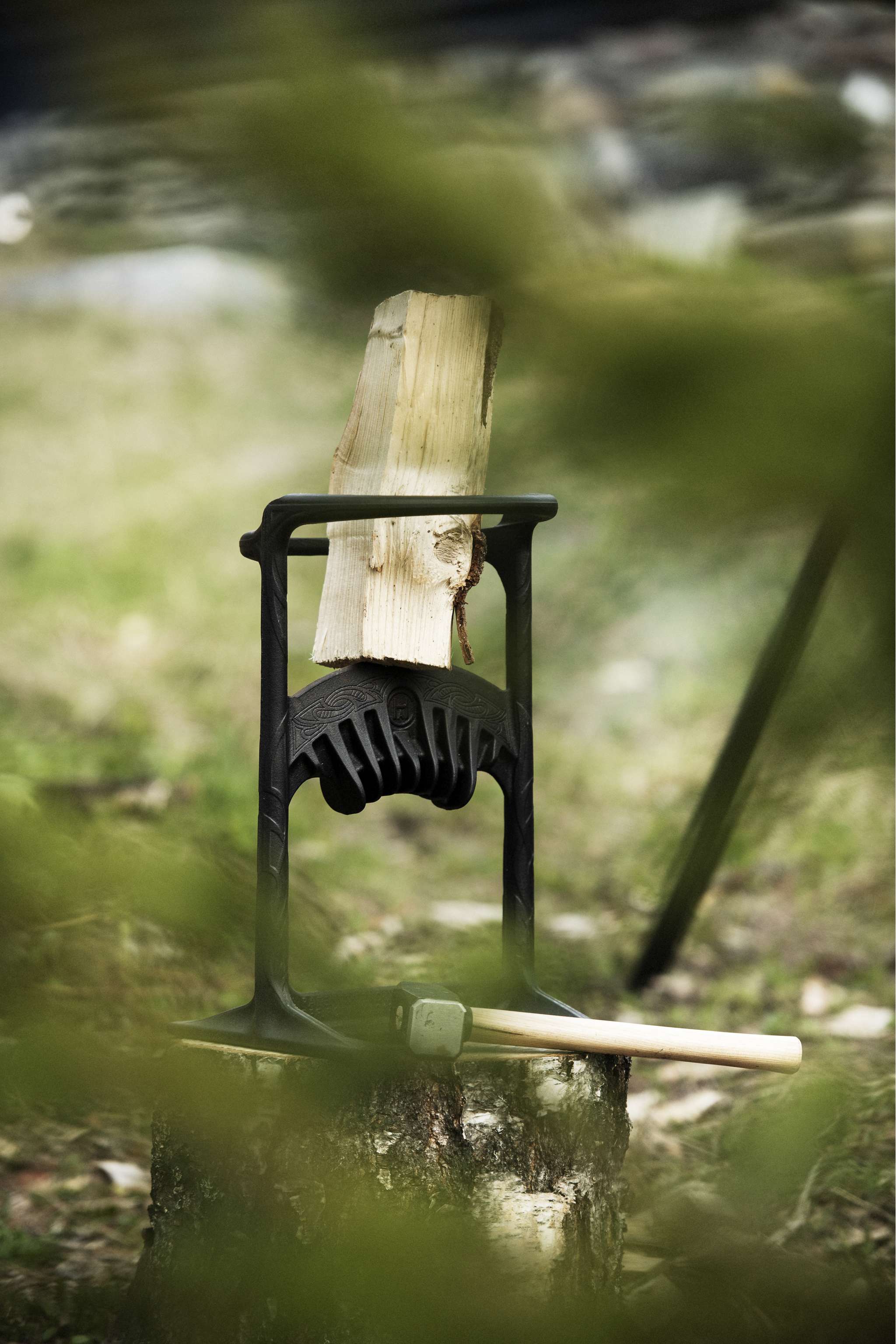 Kindling Cracker STOR